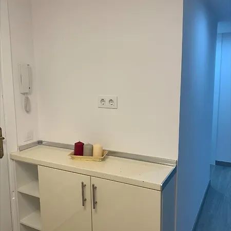 Apartmán Frente Al Mar Con Amplia Terraza Y Vistas A La Bahia Roses