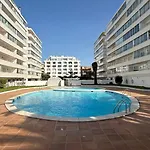 Frente Al Mar Con Amplia Terraza Y Vistas A La Bahia דירה *