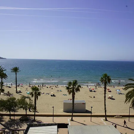 Frente Al Mar Con Amplia Terraza Y Vistas A La Bahia アパート ロザス